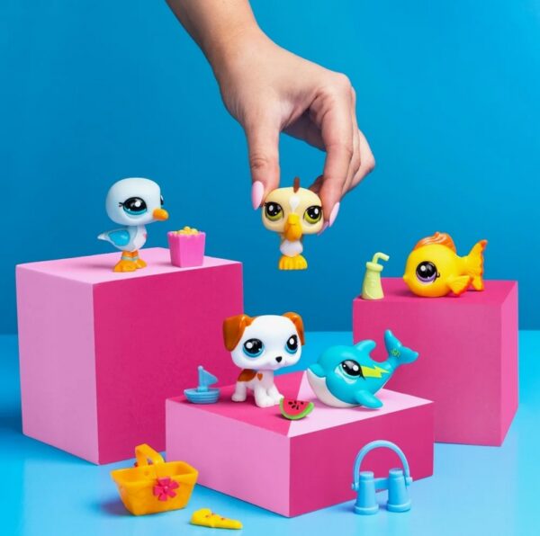 Zestaw Littlest Pet Shop Beach Besties Plaża Hasbro #G2 - obrazek 3